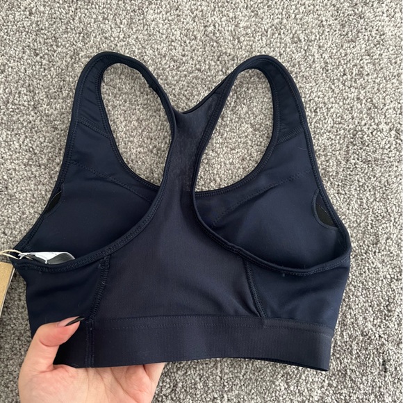 Adidas Don’t Rest Sports Bra. NWT - Picture 4 of 7